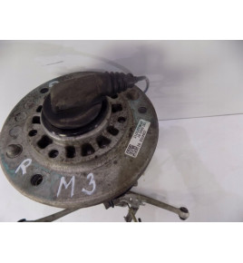 BMW M3 F80 M4 F82 F83..PRAVÁ ZVODNICA / OSA