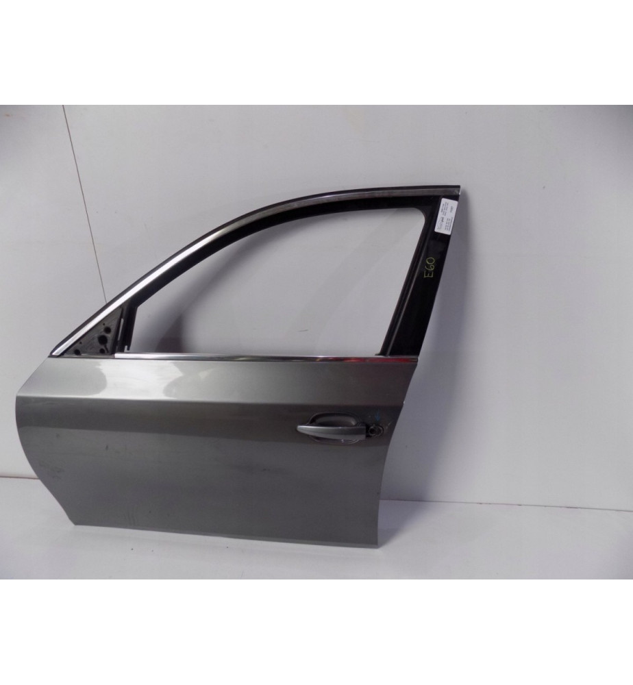 BMW 5 E60 / E61 Predné Dvere Ľavé - 1157