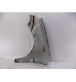 VW Polo Okulár / Pravý blatník - 681