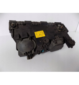 BMW 7 E38 Lampa LCI H7 Pravá - 049