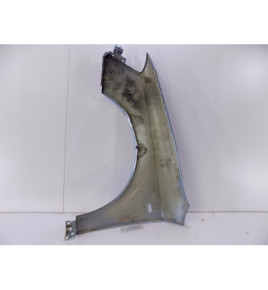 AUDI A4 B6 8E0 Pravé Blatník - 713