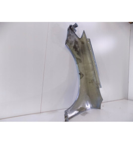 AUDI A4 B6 8E0 Pravé Blatník - 713