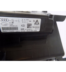 Audi Q3 Lampa Xenon Pravá - 2493