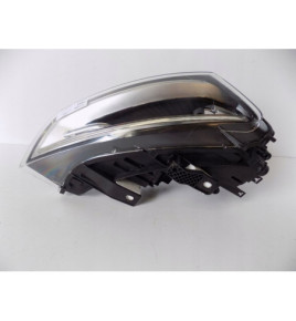 Audi Q3 Lampa Xenon Pravá - 2493