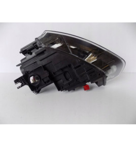 Audi Q3 Lampa Xenon Pravá - 2493