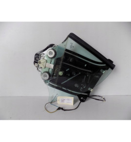 BMW 1 E88 CABRIO - Bočné zadné sklo