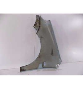 VW Polo Okulár / Pravý blatník - 681