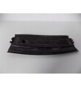 BMW 5 E60 E61 - Dolný vzduchový kanál