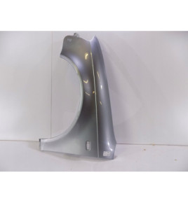 AUDI A4 B6 8E0 Ľavý blatník - 712