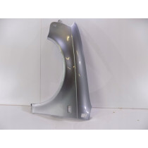 AUDI A4 B6 8E0 Ľavý blatník...