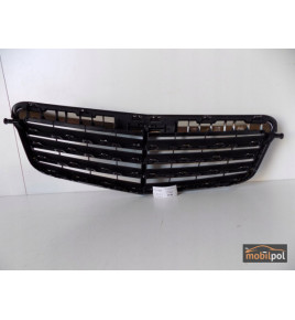 Mercedes E trieda W212 pred Lift Grill - 3119
