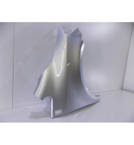 VW GOLF 5 PLUS / Pravý blatník