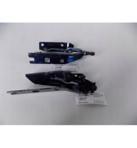 VW Golf 6 - Pravý pánt kapoty -2158