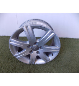 AUDI A4 A6 - Hliníková disk 16 palcov - 2620