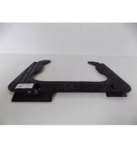 BMW X3 E83 - Ochranný kryt výstuže