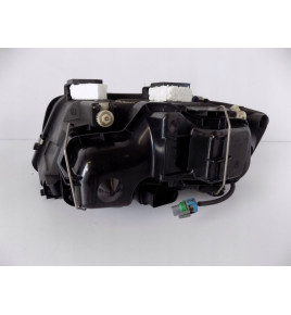 Audi 6 4B0 Lampa Xenon Prava - 2488