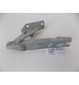 BMW 5 E60 E61 Záves kapoty...