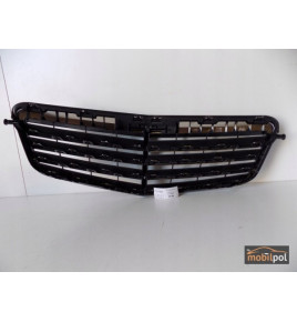 Mercedes E trieda W212 pred Lift Grill - 3119