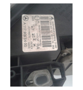 Mercedes CLA W117 Bi Xenon LED LAMPA PRAVÁ - 4508