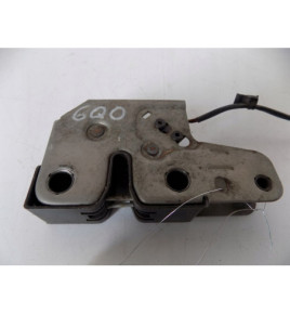 VW Polo - Zámok kapoty - 2190