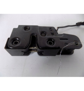 Audi A4, A5, Q5 - Zámok kapoty - 2192