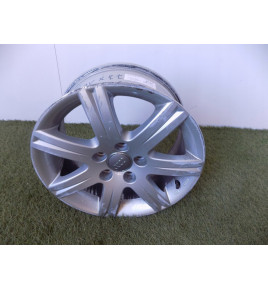 AUDI A4 A6 - Hliníková disk 16 palcov - 2620