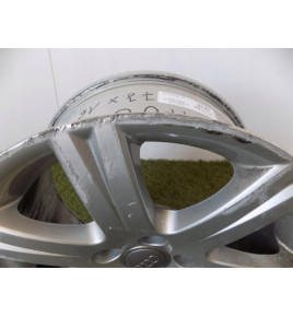 AUDI A4 A6 - Hliníková disk 16 palcov - 2620