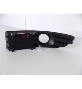 Audi A4 B6 - Mriežka nárazníka pravá - 2864