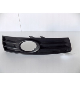 VW Passat CC - Pravá mriežka nárazníka - 2865