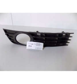 AUDI A4 B6 - Pravá mriežka nárazníka - 2866