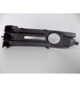 VW Caddy - Pravá mriežka nárazníka - 2872