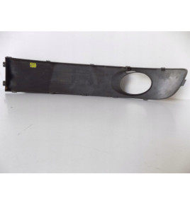 VW T5 Multivan - Pravá mriežka nárazníka - 2878