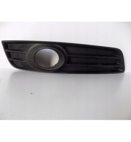 AUDI A3 Lift - Pravá mriežka nárazníka - 2881