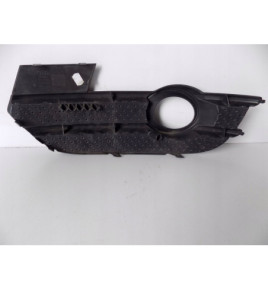 AUDI Q3 - Pravá mriežka nárazníka - 2970