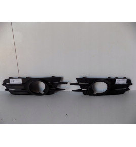 VW SCIROCCO - Pravá mriežka...