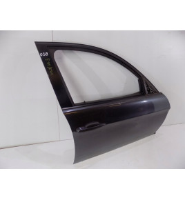 BMW 3 E90 / E91 Predné Dvere Pravé - 0058