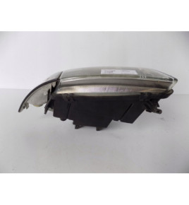 Audi A4 - Pravé svetlo - 2509