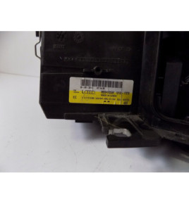 Audi Q5 Ľavý reflektor Xenon - 5195