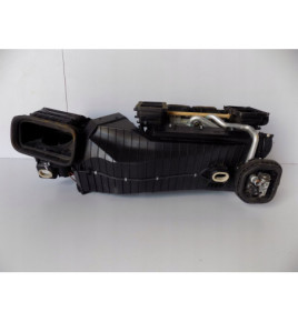 Mercedes W204 C-Klasa - Ohrievač - 5290