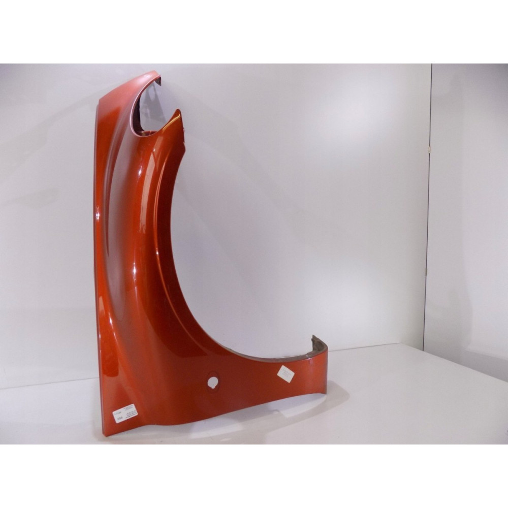 Chrysler PT Cruiser Pravý blatník - 684