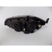 BMW X6 E71 Predná lampa Xenon R - 2485