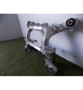 BMW 6 GT G32 Zadný podvozok / Závesná tyč - 5596