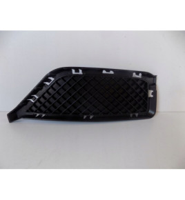 BMW X1 E84 Mriežka nárazníka pravá - 3885