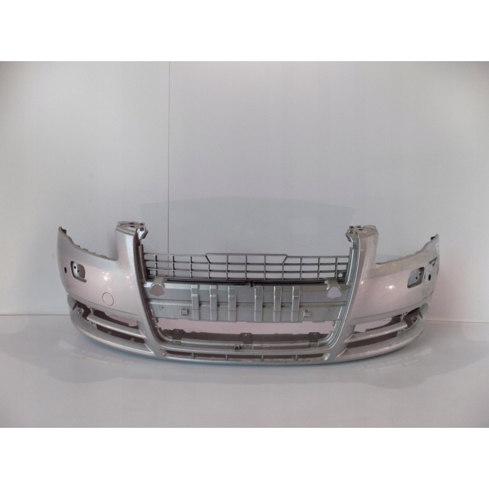 Audi A4 8K0 Predný nárazník s postrekovačom PDC - 1013