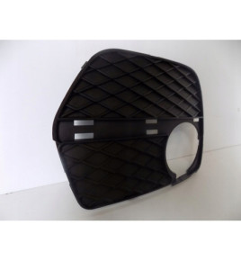 BMW X6 E71 Mriežka nárazníka pravá - 3940