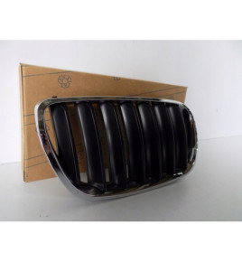 BMW X3 E83 LCI Nerka/Kratka Nárazníka Pravá - 3998