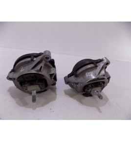 BMW 3 F30.. / BMW 4 F32.. - Pravý motorový držiak