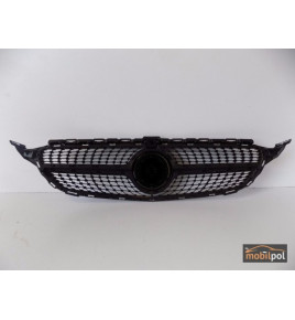 Mercedes W205 Nárazník / Gril Diamant - 4072