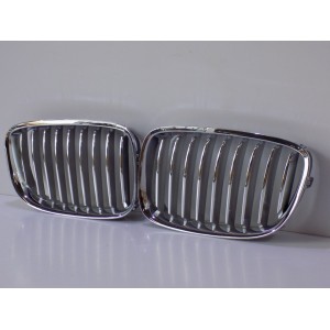 BMW 5 F07 GT LCI Nerka / Grill Nárazníka - 4107 | mobilpol.sk