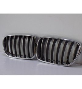 BMW X3 F25 Kompletné obličky / Gril - 4106